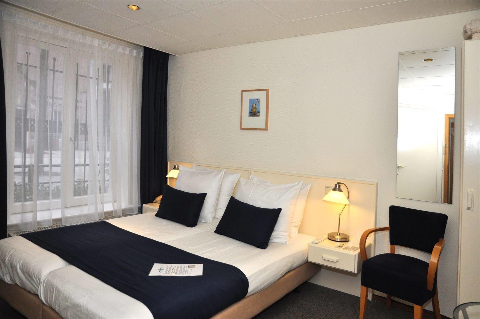 Hotel Fita อัมสเตอร์ดัม ภายนอก รูปภาพ